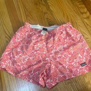 Patagonia Baggies Women’s Small 5 inch